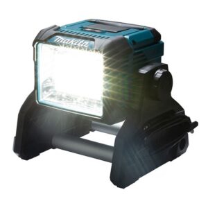 den-pin-makita-dml811
